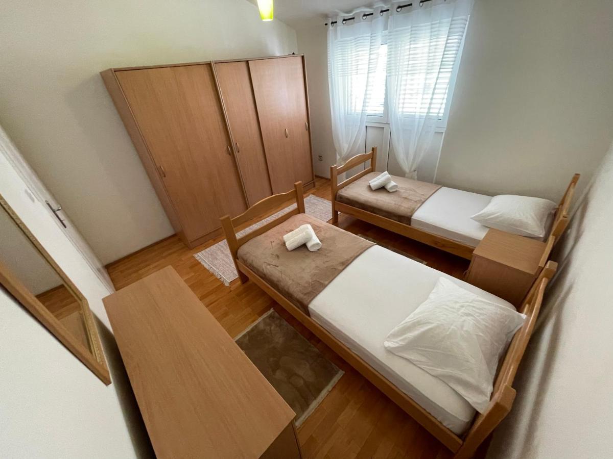 Aquarium Apartment Котор Екстериор снимка